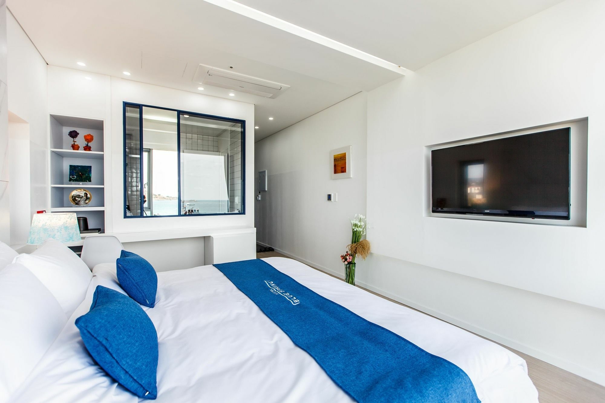Blue Spring Hotel Jeju Eksteriør billede